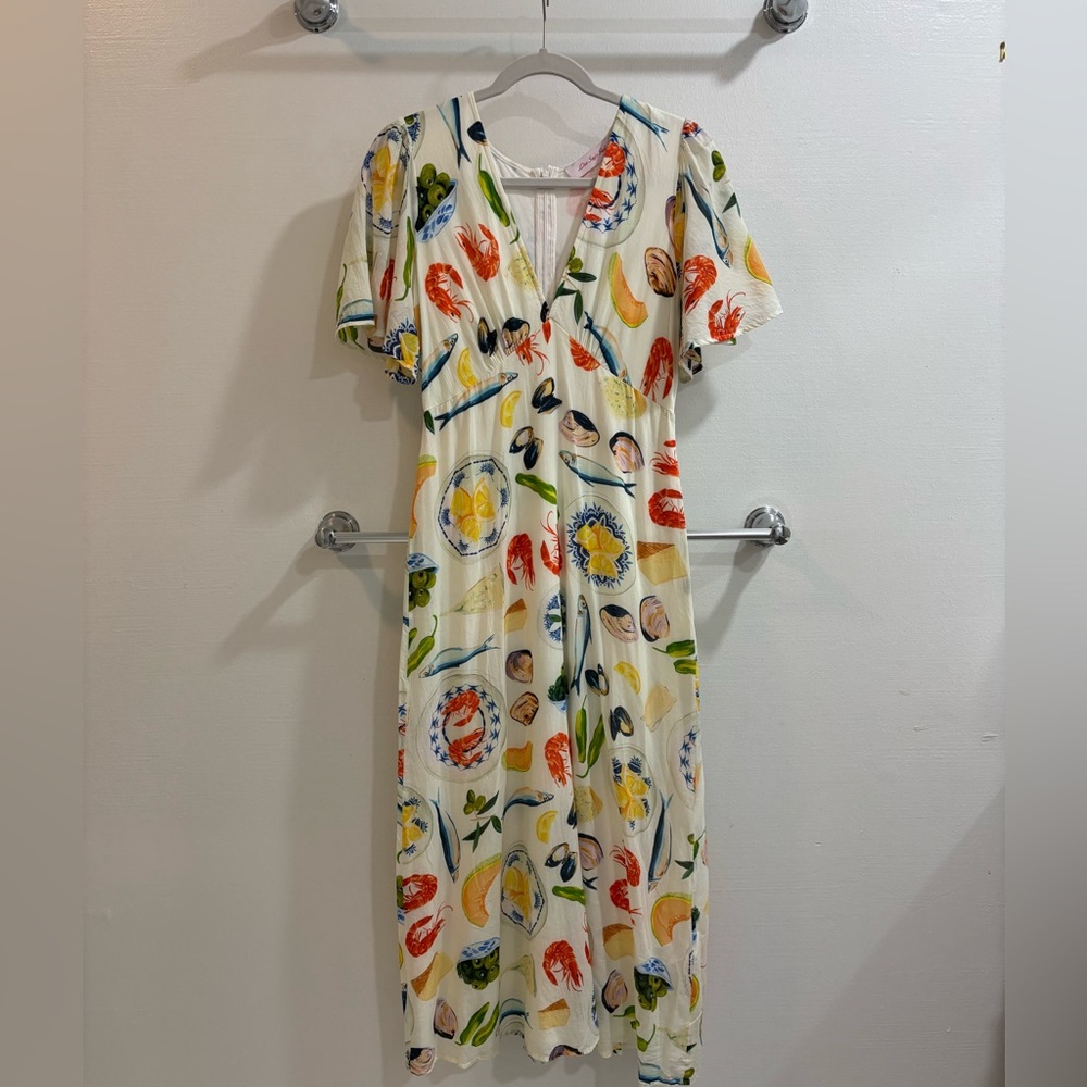 Lisa Says Gah Tapas Midi Dress